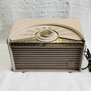 Rare Vintage Motorola Home Radio Model 24C621781 Serial No 07898!!